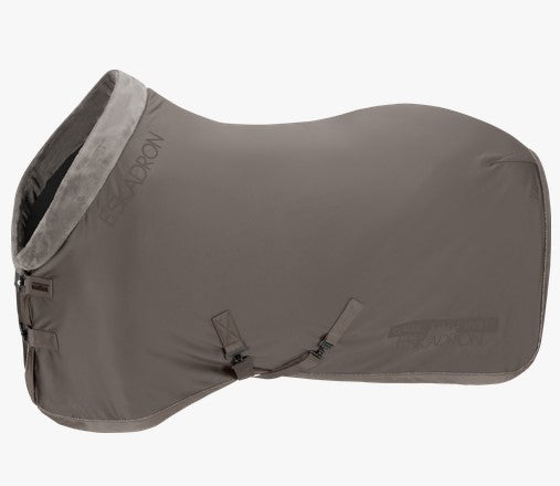 Eskadron Seasonal Classic Sports Softshell Fauxfur Collar Sweat Rug