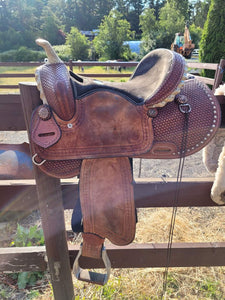 Consignment Sierra Western Roping Saddle 17"seat 7"Gullet