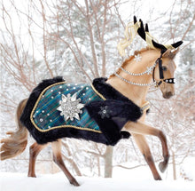 Load image into Gallery viewer, Breyer Highlander Holiday Horse 2023