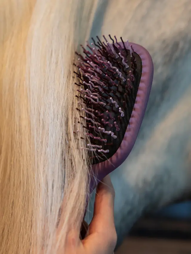 LeMieux Tangle Tidy Brush