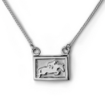 Load image into Gallery viewer, Loriece Jumper Necklace