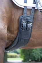 Load image into Gallery viewer, Le Mieux Gel -Tek Anatomic Curve Dressage Girth