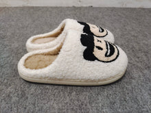 Load image into Gallery viewer, Dreamers Slippers &amp; Socks