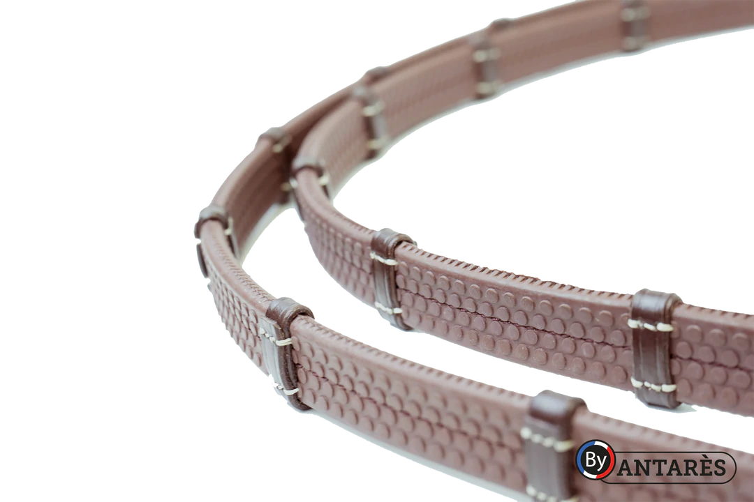 Antares Signature Rubber Reins w/Leather Loops